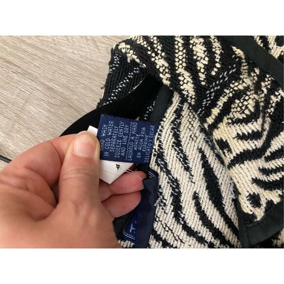 Jane Ashley Cream Black Blue Button Knit Jacket, Size Medium - Picture 4 of 8